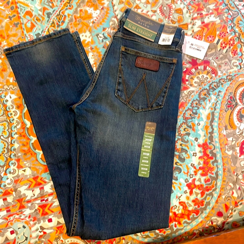 Wrangler retro men’s jeans. Slim straight. 30 x 36.